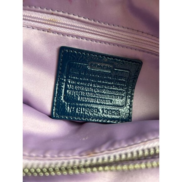 Coach Blue Patent Leather Tote Bag With Silver Turnlock & Keychain Charm - Picture 11 of 16